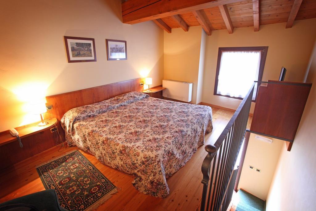 Hotel Faccioli Valeggio sul Mincio Eksteriør bilde